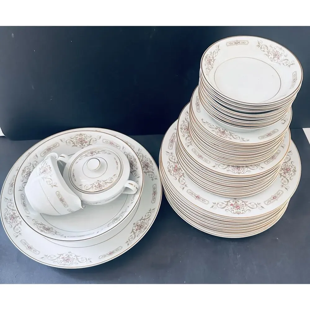 Rose China Kathy #3802 Japan_ Complete set of 6 _ No cups, no saucers.